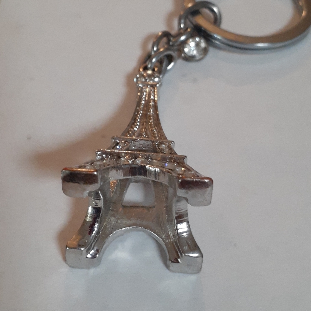 Eiffel tower keychain - Picture 5 of 5